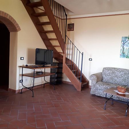 Agriturismo Montemari Villa Palaia Værelse billede
