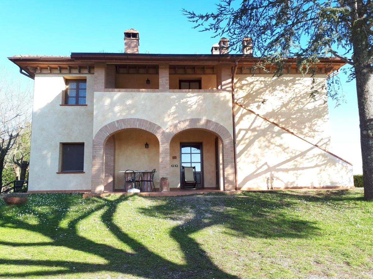 Agriturismo Montemari Villa Palaia Eksteriør billede
