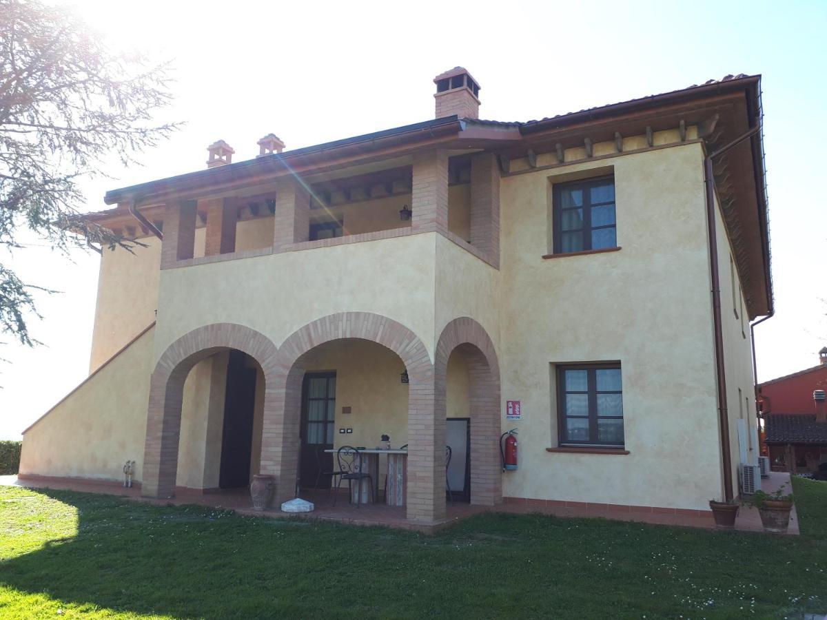 Agriturismo Montemari Villa Palaia Eksteriør billede
