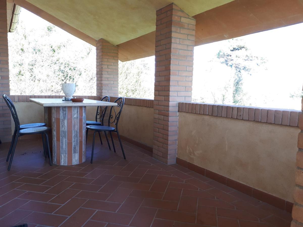Agriturismo Montemari Villa Palaia Eksteriør billede